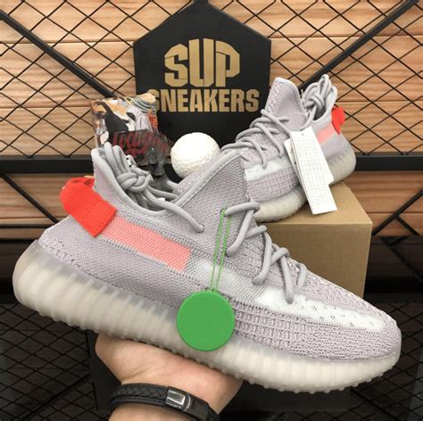 does dh gate sell fake shoes|best dhgate yeezy seller.